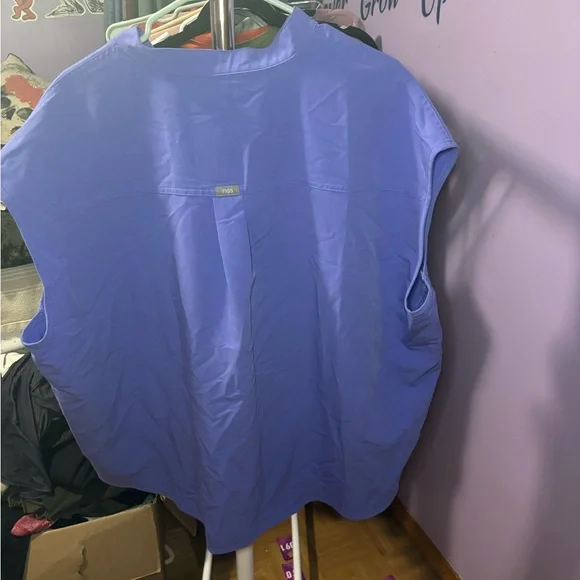 Figs Women's scrub top 3X - Picture 3 of 3